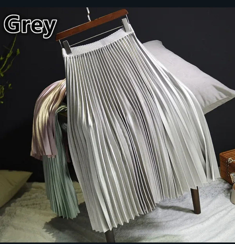 Origami Accordion Pleats Pull-On Skirt