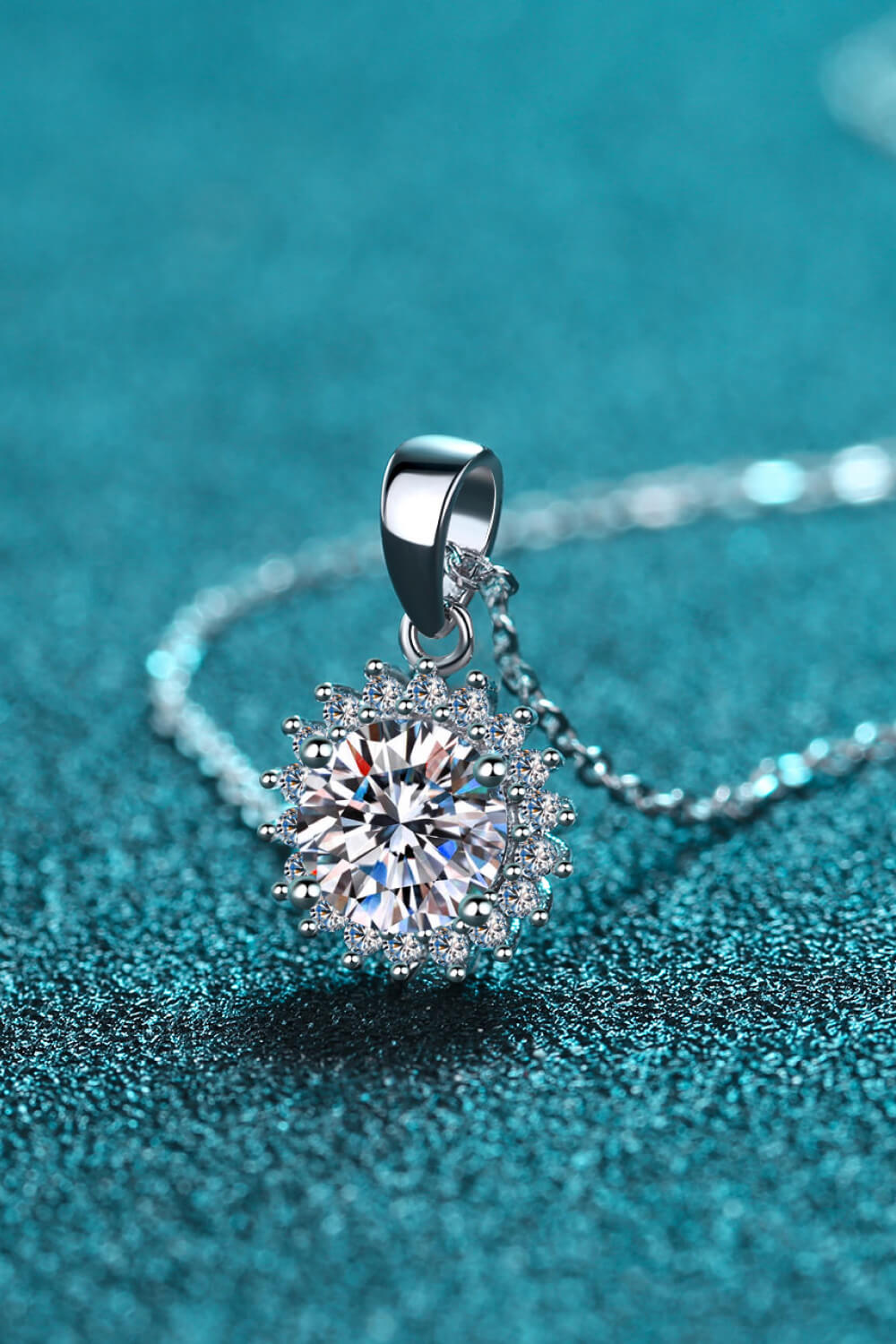 Sunshine Ray 925 Sterling Silver Moissanite Pendant Necklace